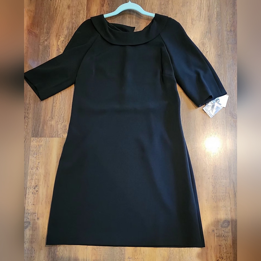 Gabby Skye Elegant Black Dress